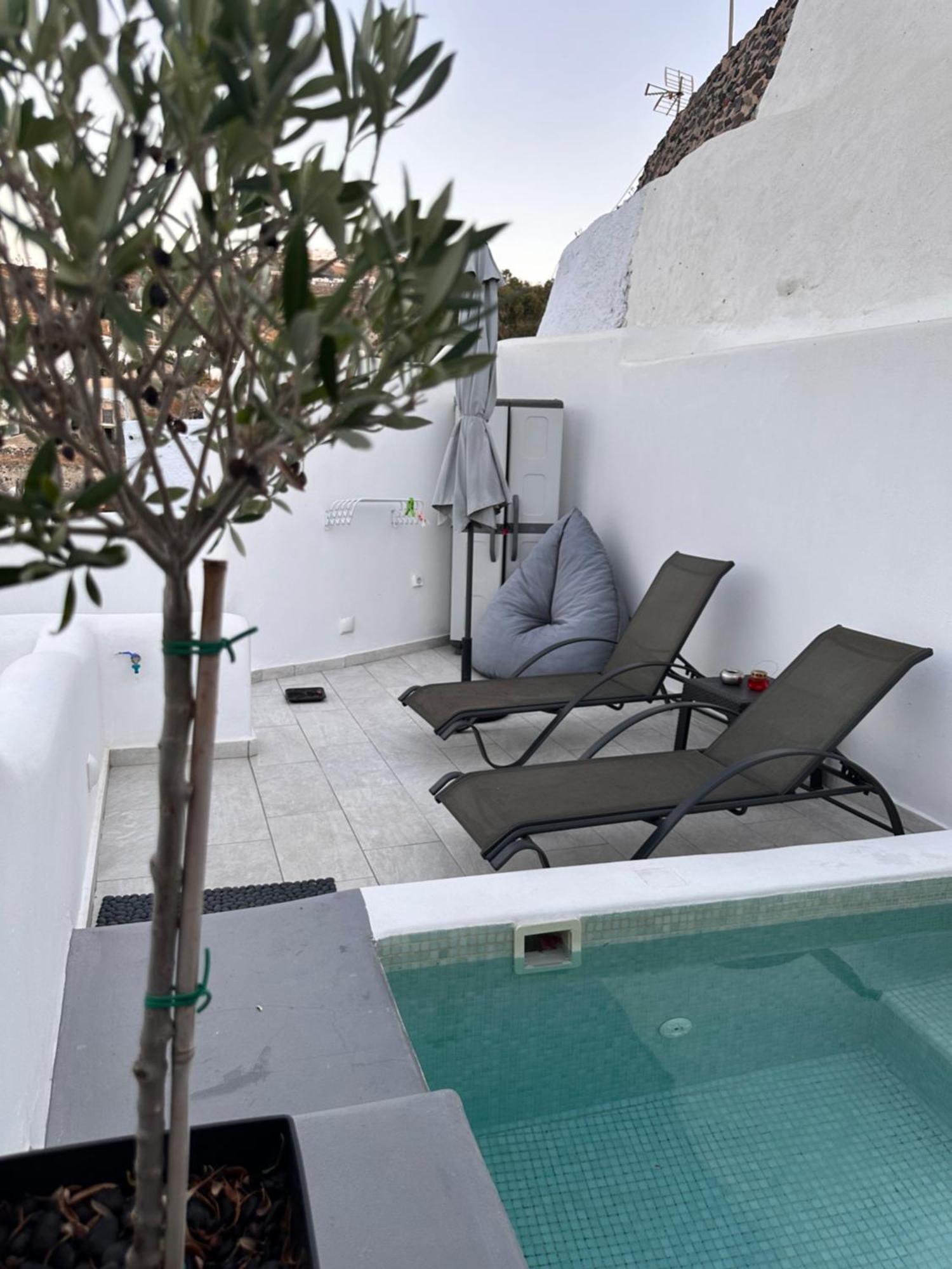Avenoir 1Bedroom Luxury Cave Villa Vóthon Esterno foto